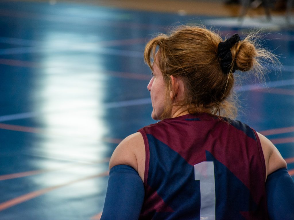 joueuse équipe rugby fauteuil